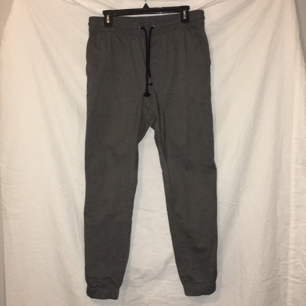 Grey Silverlake men’s joggers